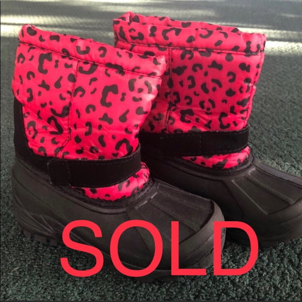 ‼️SOLD‼️Pink/Black Leopard Toddler Snow Boots